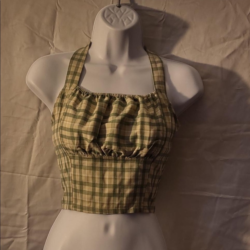 Vivid crop top